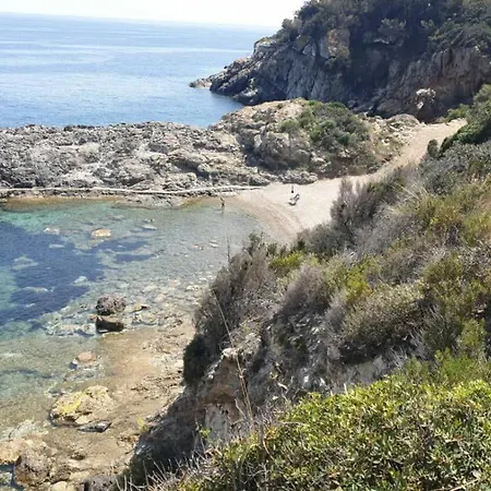 Grazioso Monolocale Isola D'elba Appartamento *